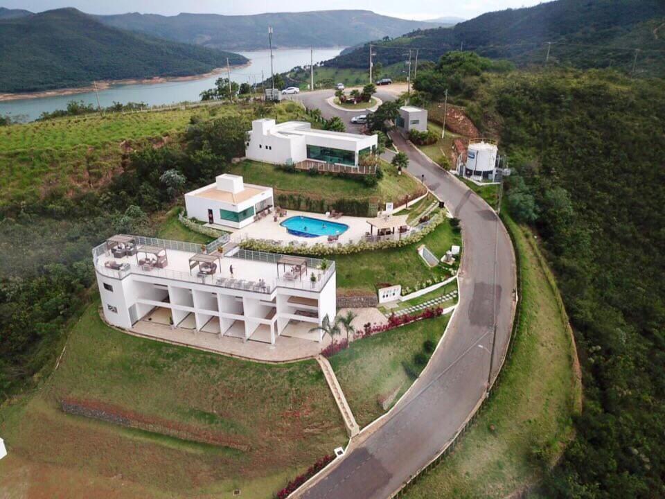 Casa No Mirante De Escarpas Villa Capitólio Buitenkant foto